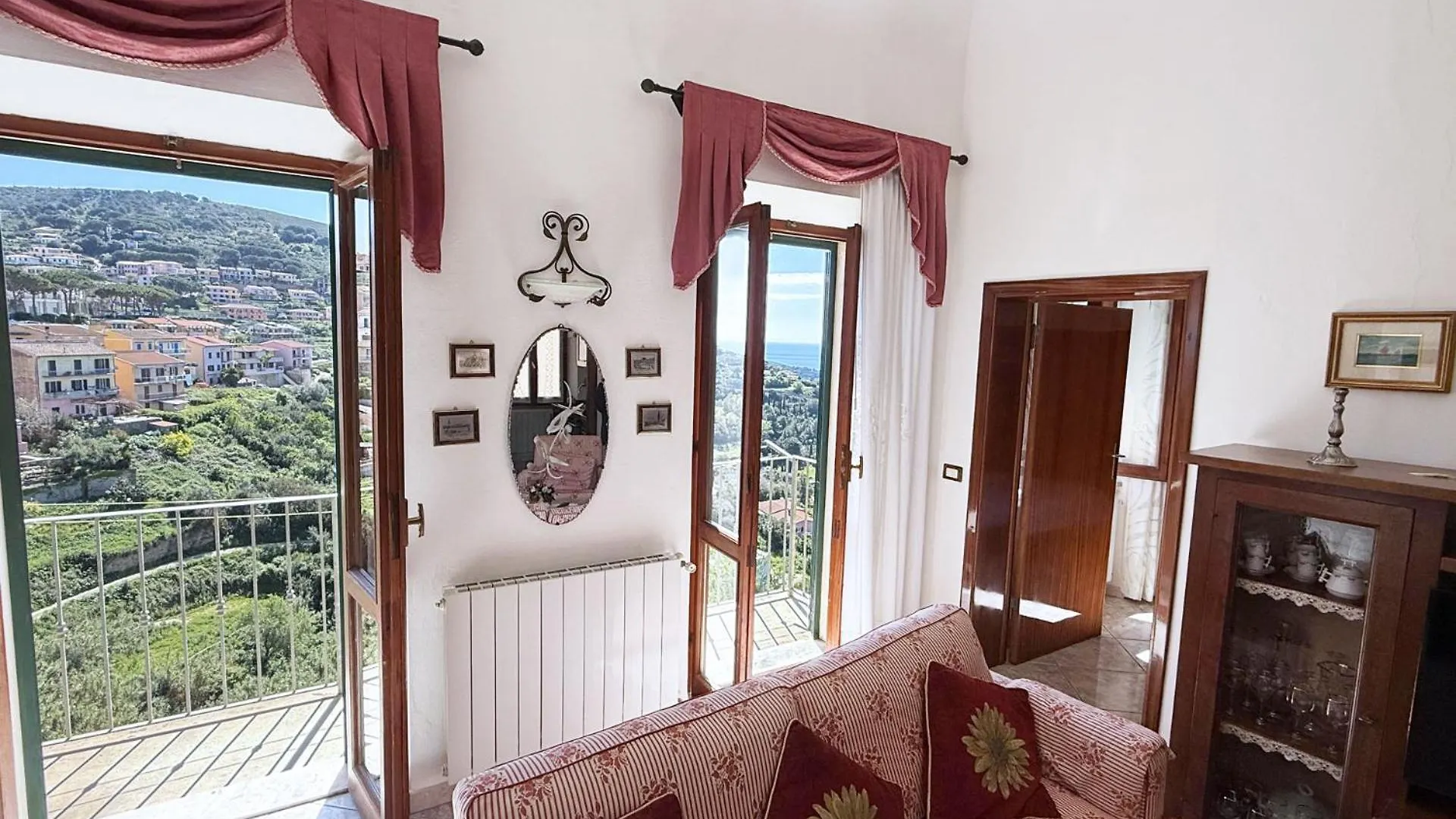 Apartment La Terrazza Sul Borgo - Argonautivacanze Capoliveri